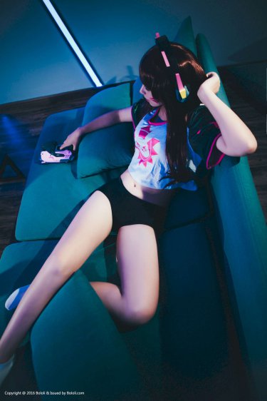 原神女角色心海露出卵巢的照片